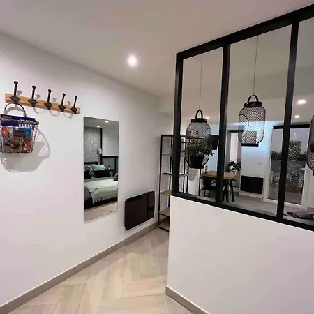 Le Petit Patio *