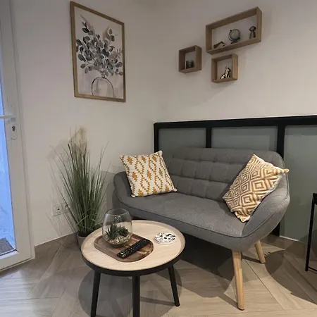 Daire Le Petit Patio